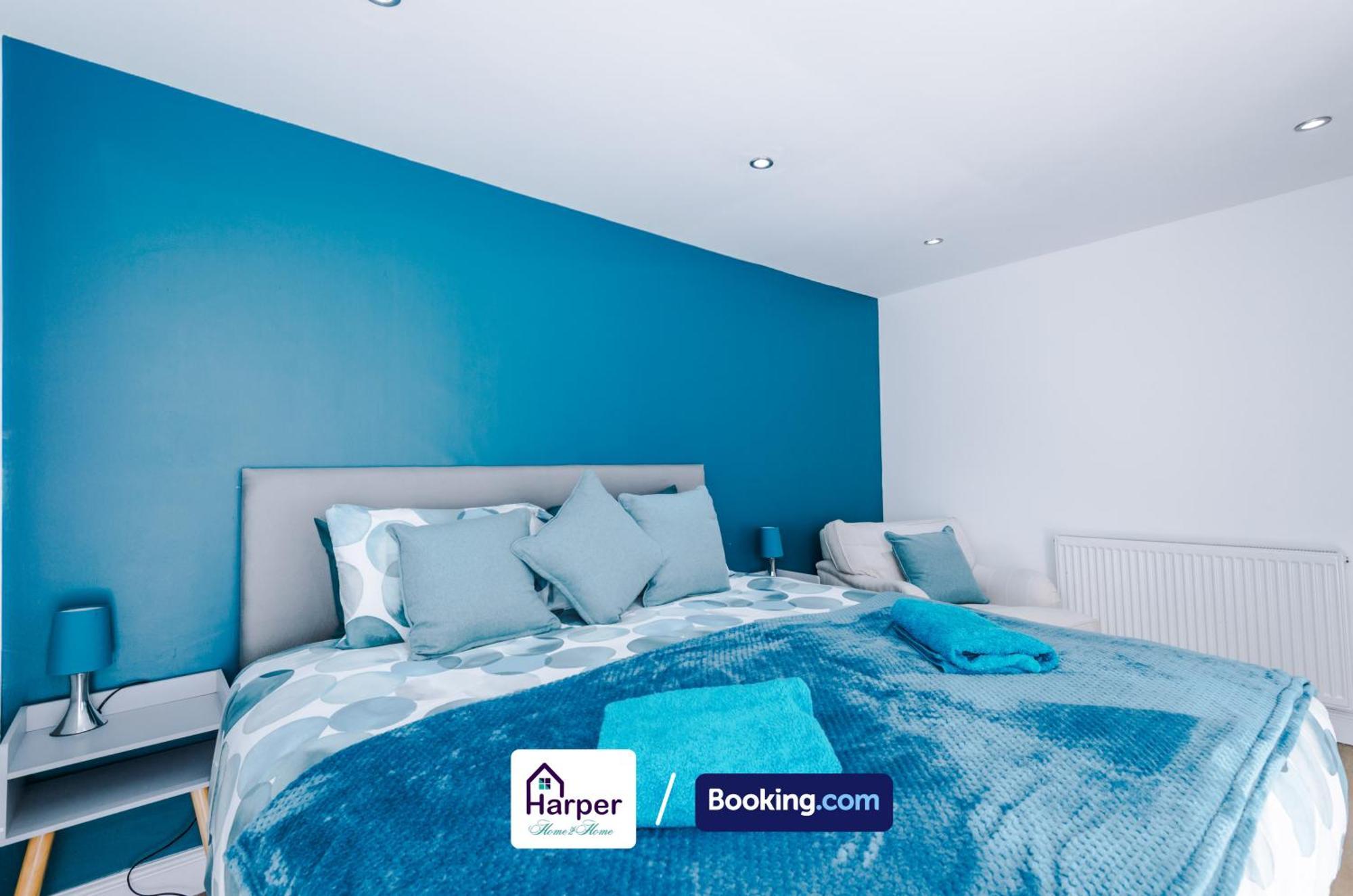 Spacious Detached Bungalow By Harperletting Short Lets & Serviced Accommodation Buckely With Pool Table & Driveway Buckley Eksteriør billede