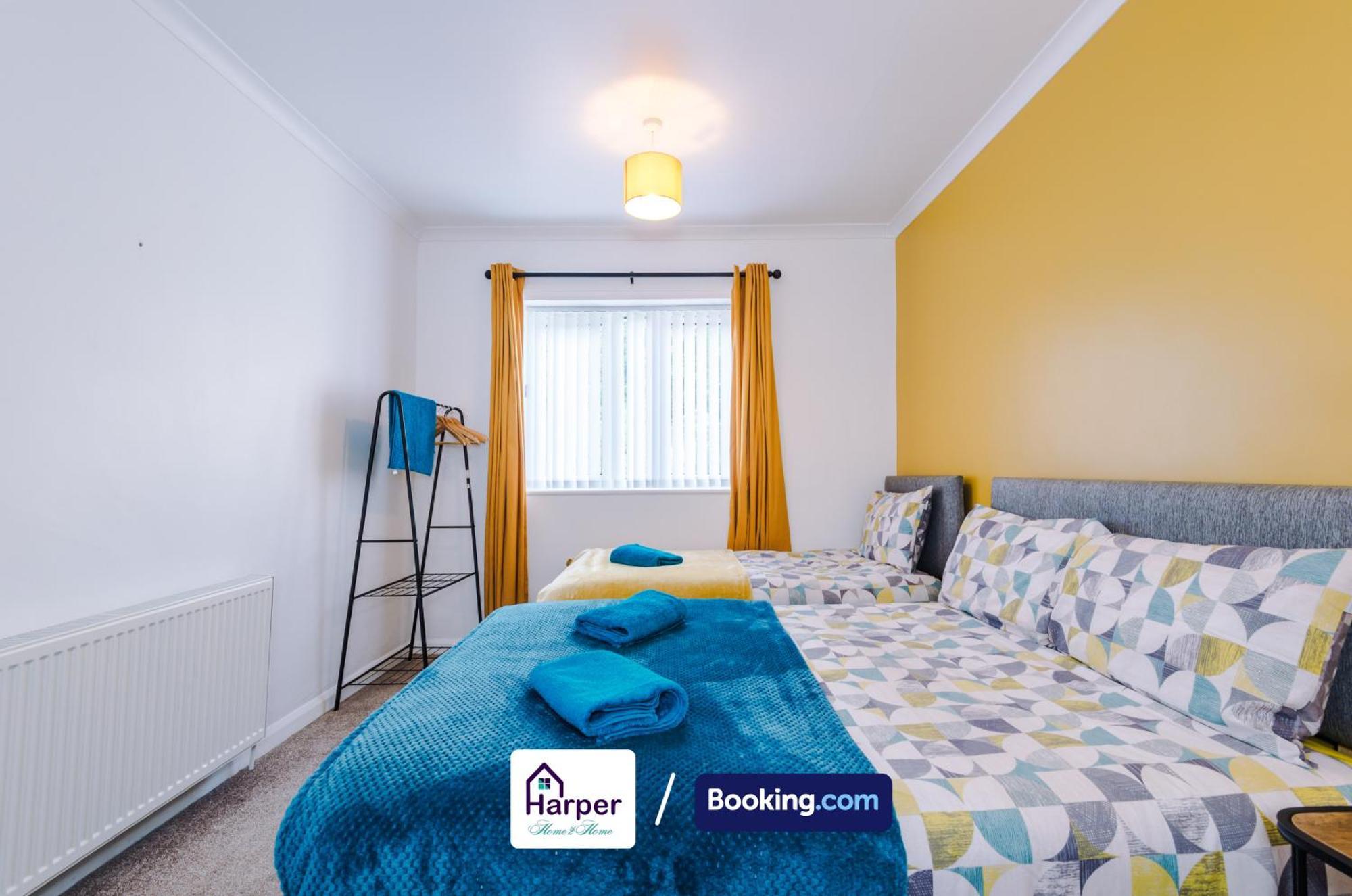Spacious Detached Bungalow By Harperletting Short Lets & Serviced Accommodation Buckely With Pool Table & Driveway Buckley Eksteriør billede